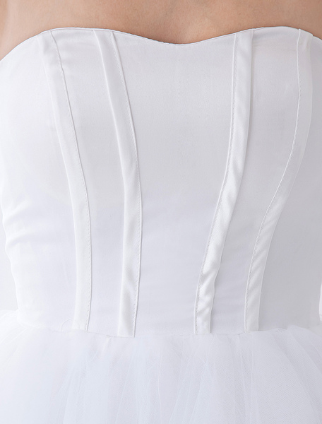 Vornehmes A-Linie-Brautkleid aus Satingewebe mit trägerlosem Design stufig und unsymmetrischem Desig от Milanoo WW