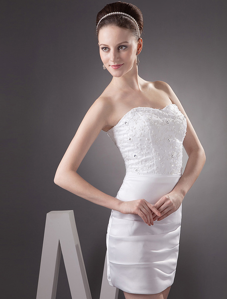 Romantisches Etui-Brautkleid aus Satin mit Herz-Ausschnitt und Spitzen in Weiß от Milanoo WW