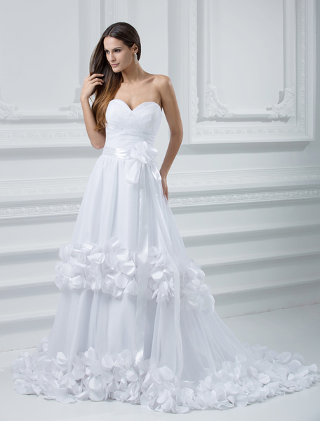 Romantic White Tulle A-line Sweetheart Celebrity Wedding Dresses