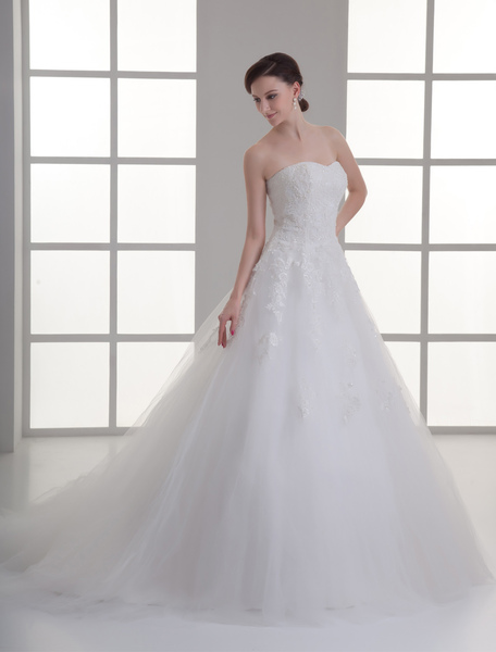 Milanoo Ivory Sweetheart Neckline Tulle Strapless Beading Tulle A Line Wedding Dress