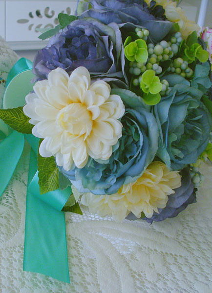

Wedding Flower Bouquet Succulent Silk Flower Ribbon Hand-tied Bridal Bouquet, Blue