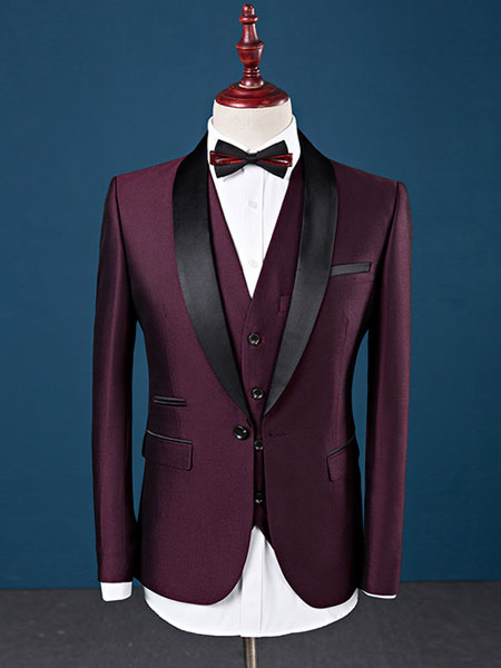 

Tuxedo Wedding Suit Burgundy Prom Suit Shawl Lapel Center Vent Three Piece Formal Suit