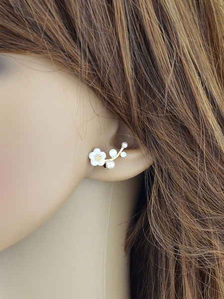 

Silver Stud Earrings Chic Flowers Beaded Pierced Earrings For Women