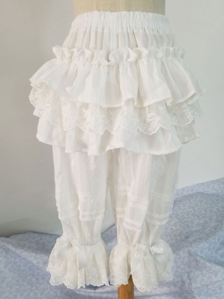Image of Pantaloncini classici Lolita in cotone bianco con laccetti in pizzo