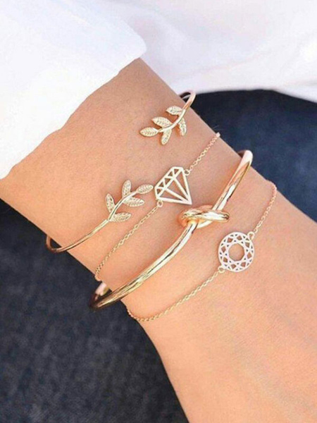 Image of Gold Chain Bracelets 4 Pieces Bracelet Sets For Women