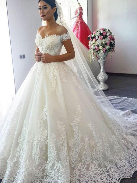 Milanoo Brautkleider Prinzessin Elfenbeinfarbe       mit Carmenausschnitt Brautkleider Tüll und Cour
