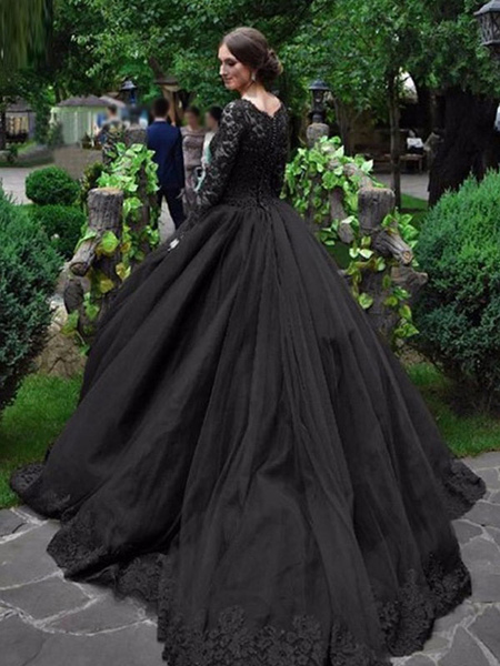 Milanoo Gothic Wedding Dresses Princess Silhouette Long Sleeves Lace Taffeta Court Train Vintage Bri