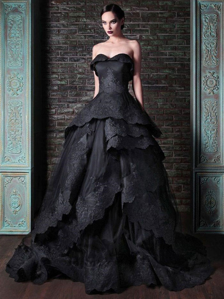 Milanoo Gothic Wedding Dresses Satin Fabric Princess Silhouette Sleeveless Natural Waist Beaded Cour