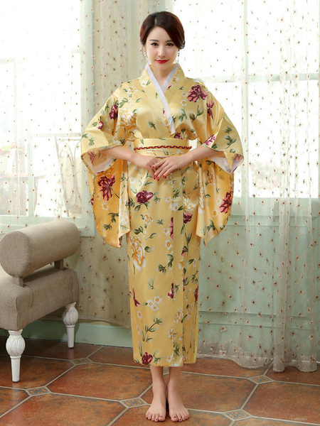 Image of Carnevale Costumi giapponesi per adulti Kimono giallo Abito in raso di poliestere Costumi orientali per le vacanze Halloween