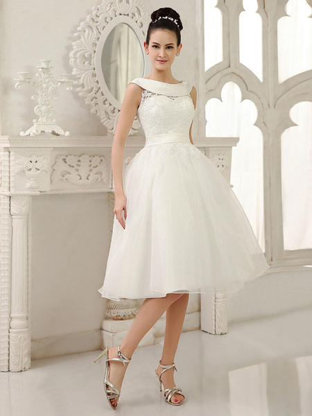 Milanoo  A-Linie-Brautkleid aus mit Rundkragen und Perlen-Applikation knielang in Elfenbeinfarbe