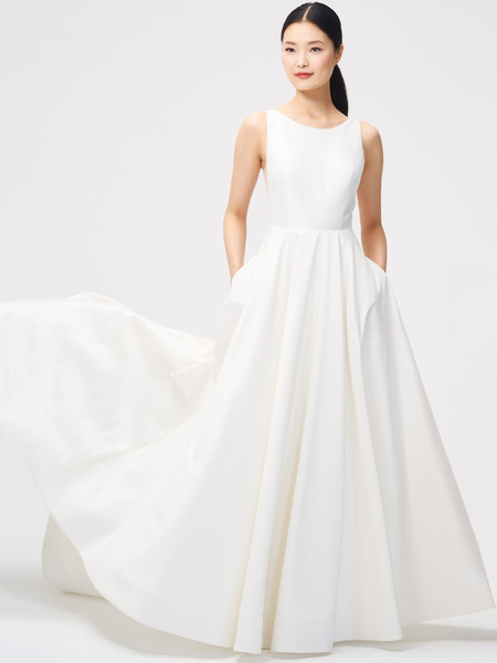 Milanoo White Vintage Wedding Dress Chapel Train Strapless Sleeveless Pockets Satin Fabric Tradition