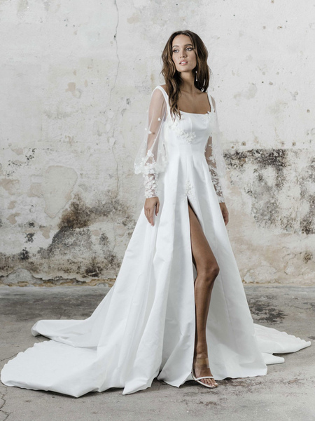 Milanoo White Simple Wedding Dress A-Line Square Neck Long Sleeves Backless Applique Cut-Outs Split