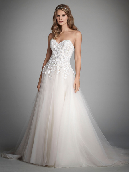 Milanoo Ivory A-Line Wedding Dresses With Train Sleeveless Backless Tulle Lace Strapless Long Bridal