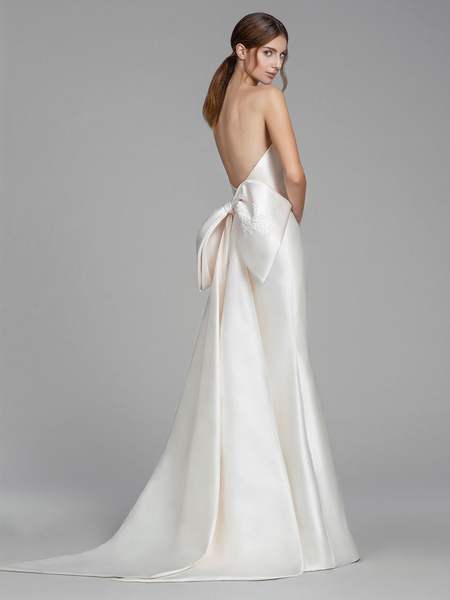 Milanoo Ivory Wedding Dresses With Train Sleeveless Bows Strapless Backless Long Bridal Dresses