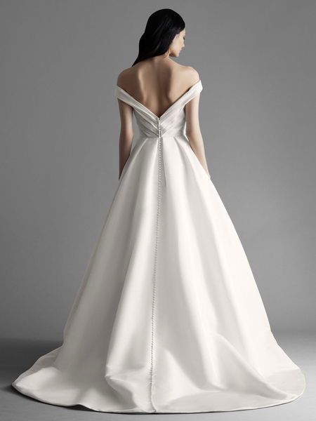 Milanoo White A-Line Wedding Dresses With Train Sleeveless Pleated Off The Shoulder Long Bridal Gown