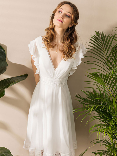 Milanoo Einfaches Hochzeitskleid A-Linie V-Ausschnitt ärmellose rückenfreie Spitze kurze Brautkleide