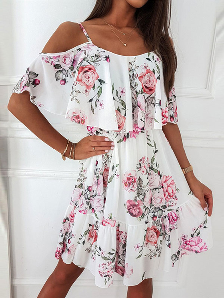 Skater Dresses Floral Print Polyester Straps Neck Pink Sexy Half Sleeves Fit And Flare Dress