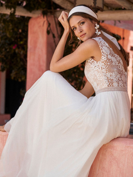 milanoo.com Boho Wedding Dress Polyester Lace A-Line With Train Natural Waist Wedding Dress Functional Buttons Sleeveless V-Neck Ivory