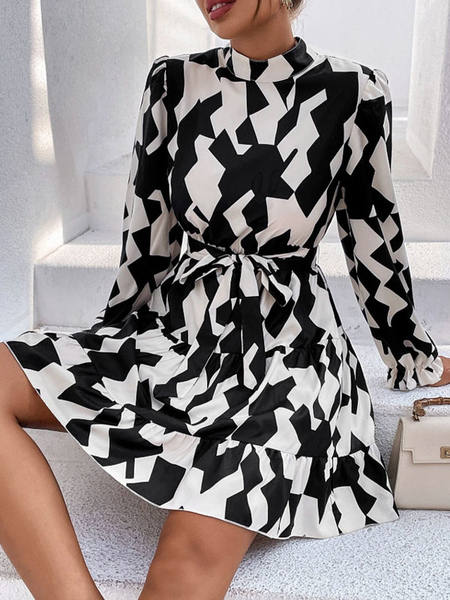 Geometric Lace Up Stretch Polyester Jewel Neck Long Sleeves Midi Dress