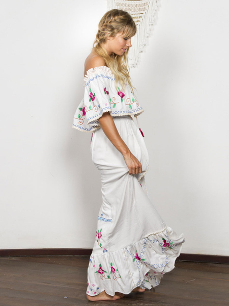 Boho Dress Embroidered White Off-shoulder Gypsy Beach Vacation Tassel Bateau Neck Spring Summer Maxi Dress For Women