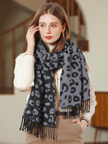Image of Sciarpa da donna Sciarpe calde invernali in fibra di poliestere con stampa leopardata alla moda