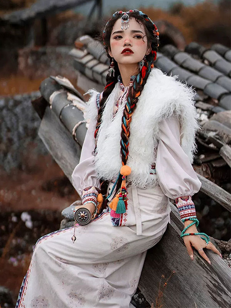 Image of Stile pastorale Lolita Outfit Top soprabito a maniche lunghe con frange jacquard bianche