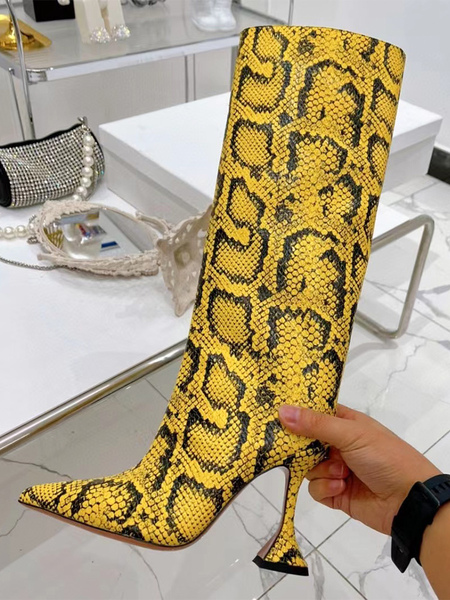 Image of Stivali con tacco alto da donna Stivali con tacco a metà polpaccio con motivo serpente giallo