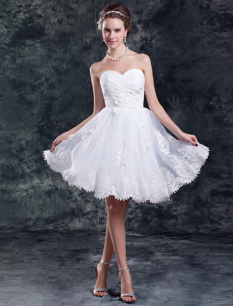 Milanoo  A-Linie-Brautkleid aus Organza mit Herz-Ausschnitt und Falten knielang in Weiß