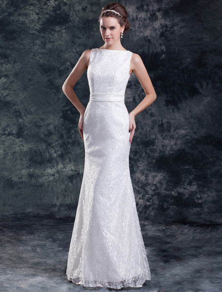 Milanoo  Etui-Brautkleid aus Spitze mit Bateau-Kragen und Gürtel bodenlang in Weiß