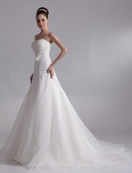 Milanoo Tüll A-Linie-Brautkleid mit trägerlosem Design und Kunstdiamanten in Elfenbeinfarbe, mit Hof