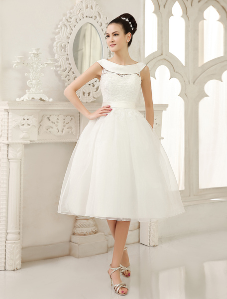Milanoo  A-Linie-Brautkleid aus mit Rundkragen und Perlen-Applikation knielang in Elfenbeinfarbe