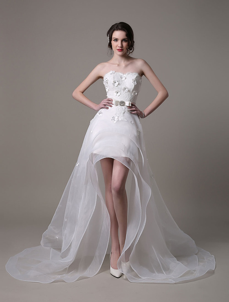 Milanoo  A-Linie-Brautkleid aus mit trägerlosem Design und Blumen-Deko Mit Schleppe in Elfenbeinfarb