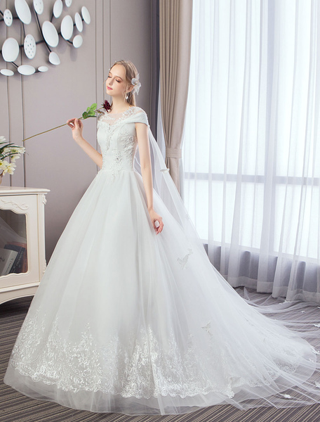 Milanoo Princess Wedding Dresses Lace Watteau Train Applique Beaded Ivory Bridal Gowns
