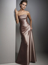 Robe de demoiselle d'honneur en brun &eacute;l&eacute;gant sans bretelles en taffetas de longueur &agrave; plancher  