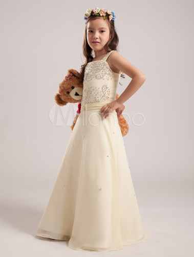 Vestidos color beige para niña
