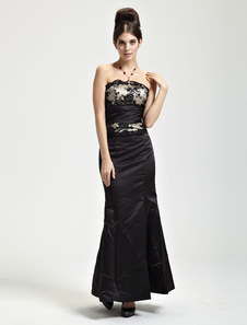 Robe de soirée fourreau noire en satin bustier