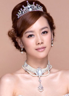 Ensemble de bijoux style royal avec fleur de rhinestone