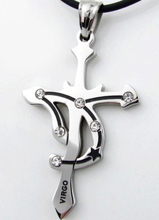 Collier homme moderne à croix, acier titane argenté, vierge