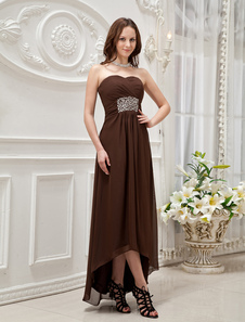 Robe de bal en chiffon chocolat clouté asymétrique