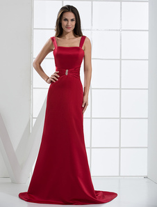 Robe de soirée en bourgogne à spaghetti en satin