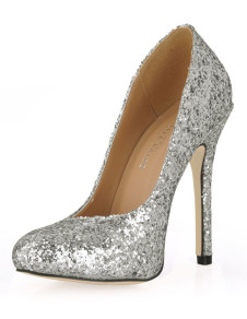 Escarpins à talons aigus argents brillants à bout pointu