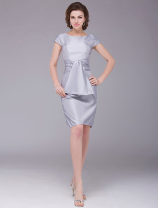 Robe mère de marié fourreau argente en taffetas et col rond longueur genou