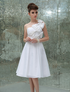 Robe de mariée gracieuse A-ligne ivoire en taffetas avec noeud à une épaule