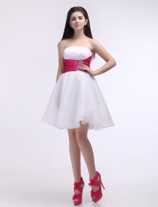 Robe de cérémonie A-ligne en satin et organza bustier longueur genou