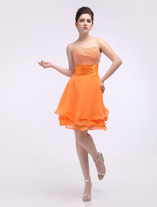 Robe de bal orange en chiffon et satin élastique encolure coeur avec paillettes