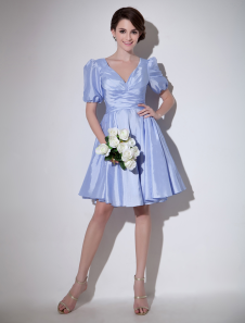 Robe soutenue de cocktail bleu ciel claire A-ligne en taffetas plissé avec col V