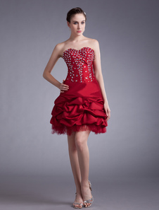 Robe de soirée boule bordeaux en taffetas avec encolure coeur mini