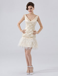 Mini robe de cocktail plissée champagne en satin élastique et organza avec col V