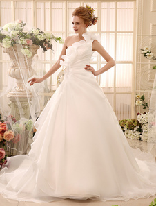 Robe de mariage en organza ivoire à volants et une épaule