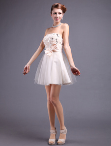 Robe prête à porter bustier champagne avec nœud